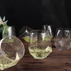 12 Clear 12 Oz Geometric Stemless Plastic Wine Glasses - Disposable Tableware 15 12 Clear 12 Oz Geometric Stemless Plastic Wine Glasses - Disposable Tableware -Optimal Home Decoration 12 clear 12 oz geometric stemless plastic wine glasses disposable tableware dsp cuwn005 12 clr 30071724507199