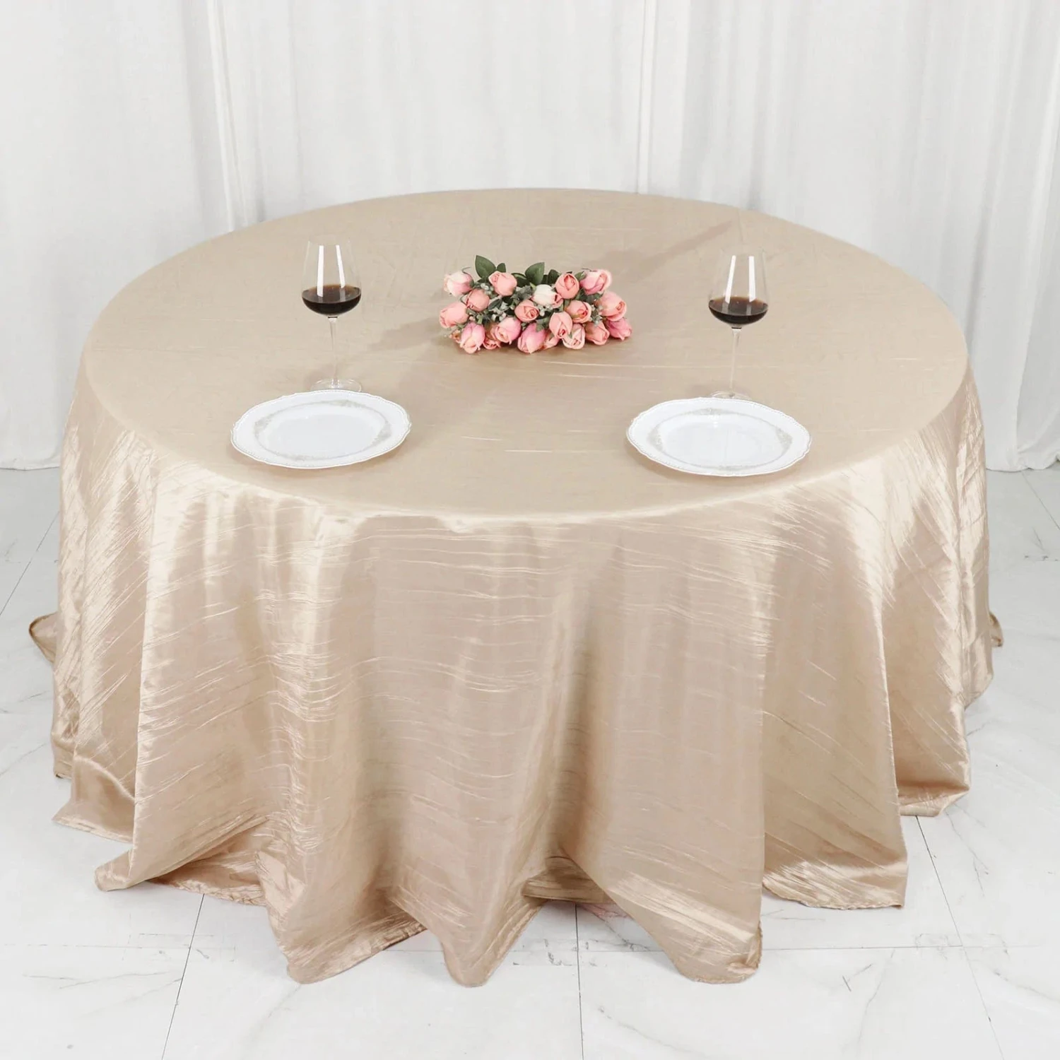 132" Accordion Crinkled Taffeta Round Tablecloth 7 132" Accordion Crinkled Taffeta Round Tablecloth - Image 6