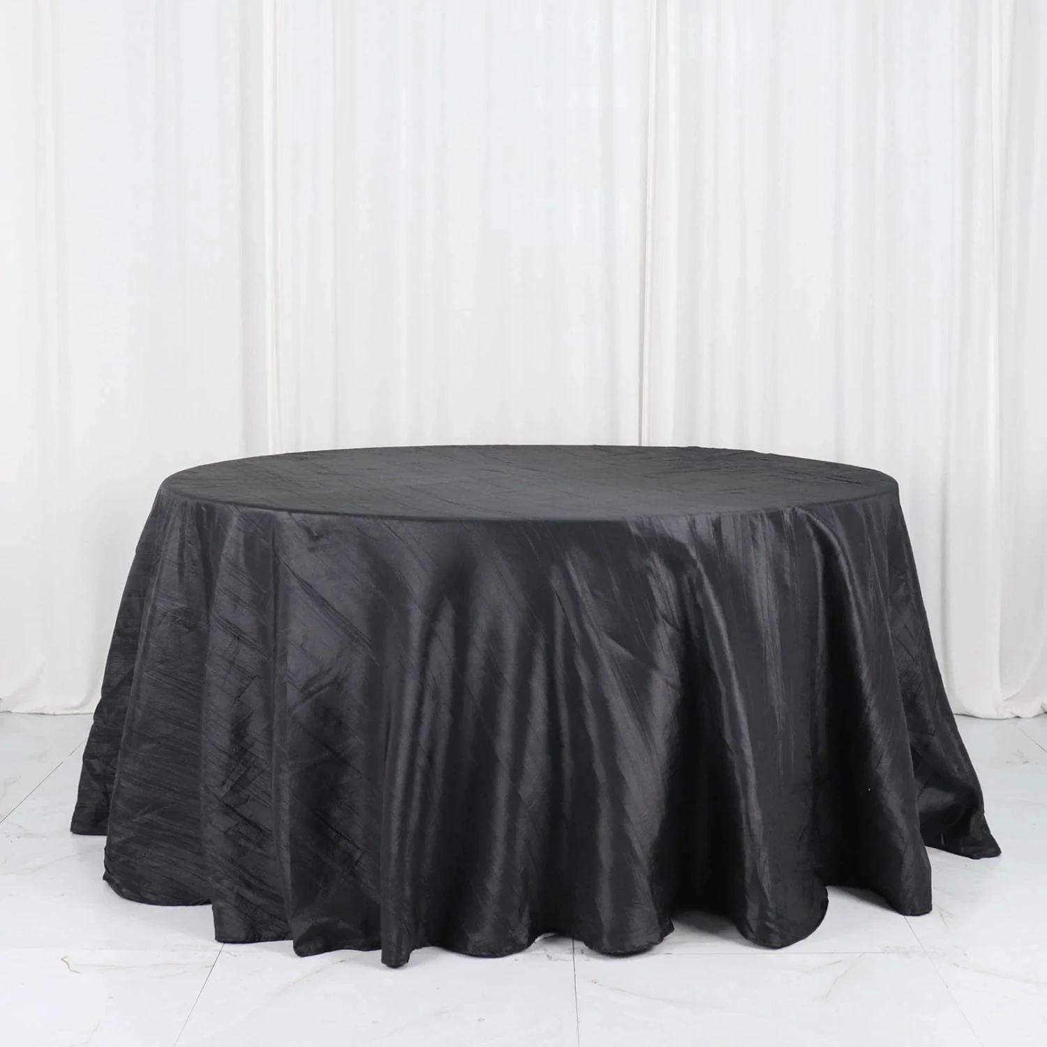 132" Accordion Crinkled Taffeta Round Tablecloth 15 132" Accordion Crinkled Taffeta Round Tablecloth - Image 14