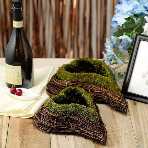 2 Pcs Natural Moss Hearts Planter Boxes - Green And Brown 11 2 Pcs Natural Moss Hearts Planter Boxes - Green And Brown - Image 9