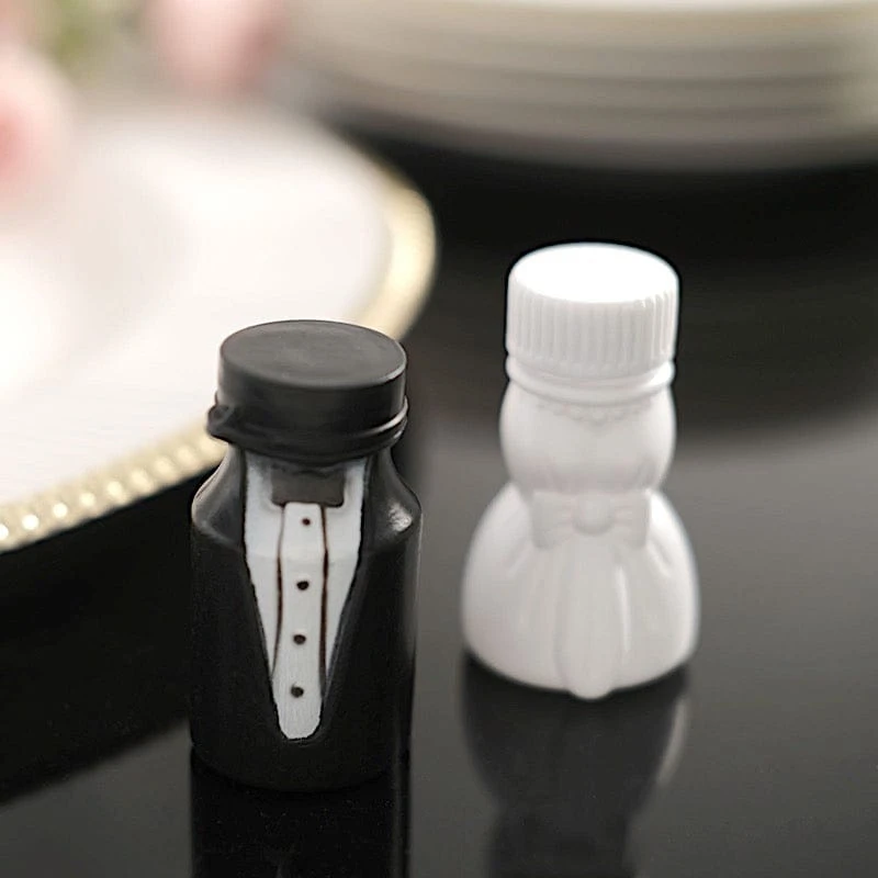 24 Bride And Groom Bubble Bottles Wedding Favors - Black And White 8 24 Bride And Groom Bubble Bottles Wedding Favors - Black And White - Image 6