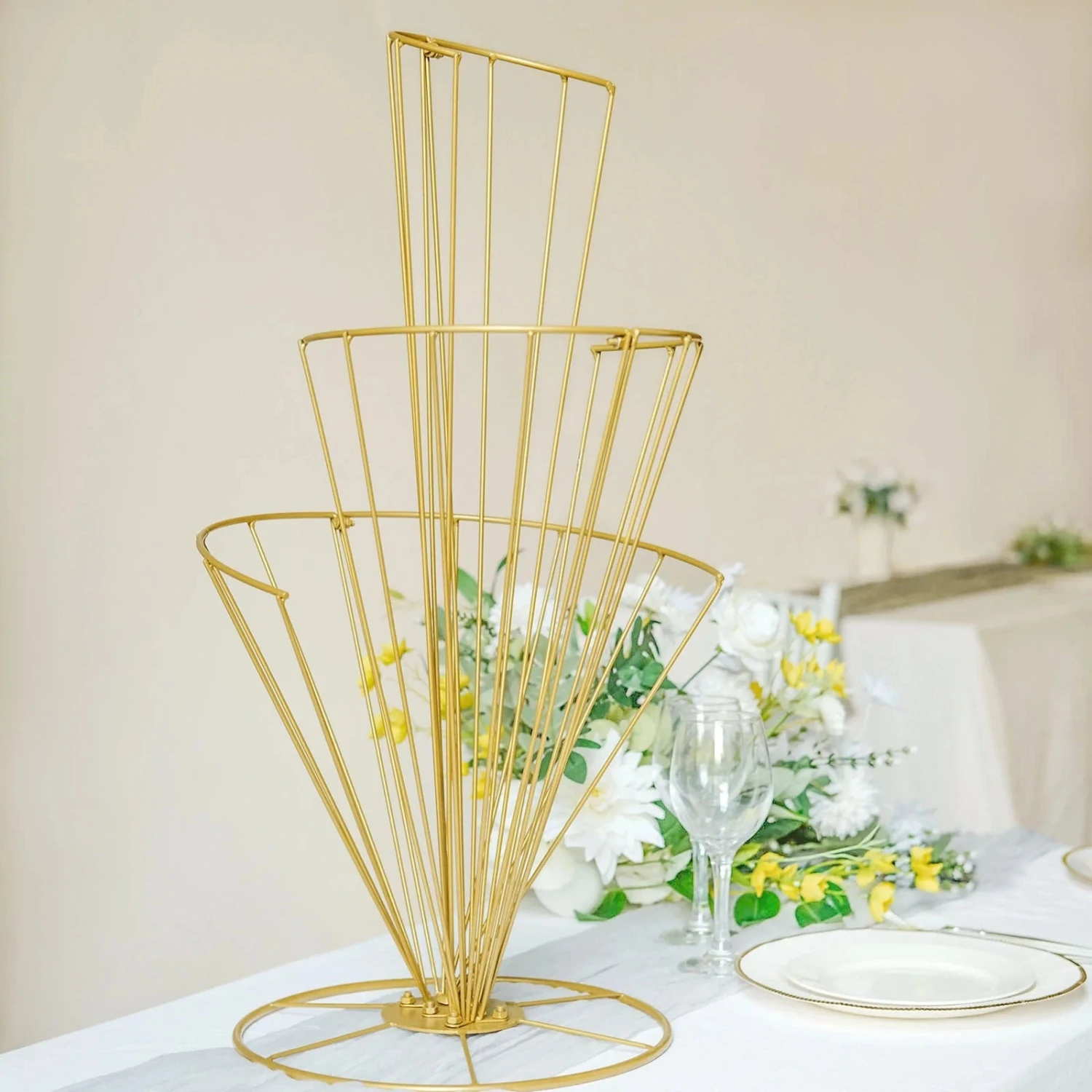 28" Spiral Metal Flower Display Stand Wedding Table Centerpiece - Gold 3 28" Spiral Metal Flower Display Stand Wedding Table Centerpiece - Gold