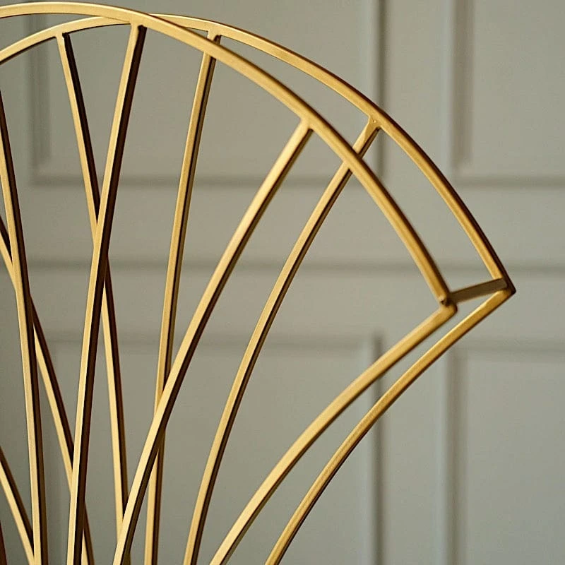 32" Scalloped Fan Metal Flower Display Stand Table Centerpiece - Gold 5 32" Scalloped Fan Metal Flower Display Stand Table Centerpiece - Gold - Image 3