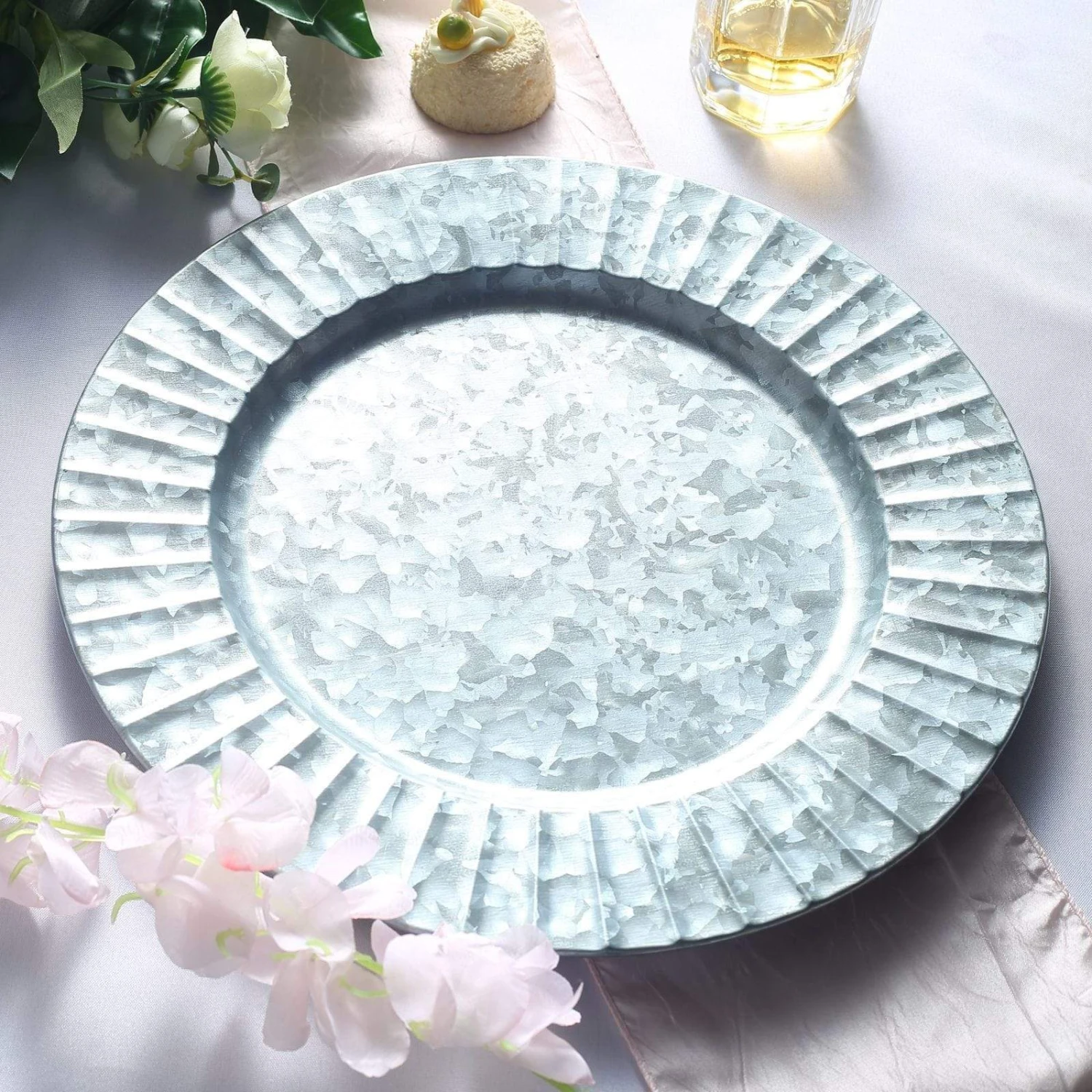 4 Pcs 13" Round With Ruffled Rim Galvanized Metal Charger Plates - Silver 10 4 Pcs 13" Round With Ruffled Rim Galvanized Metal Charger Plates - Silver - Image 8