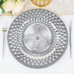 6 Metallic 13" Round Plastic Charger Plates With Diamond Pattern -Optimal Home Decoration 6 metallic 13 sparkling diamond disposable dinner serving plates 30797483278399