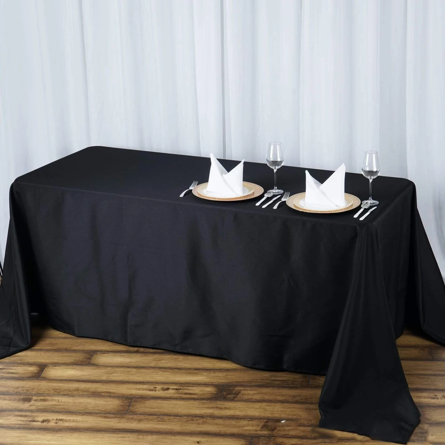 90" X 132" Premium Polyester Rectangular Tablecloth 7 90" X 132" Premium Polyester Rectangular Tablecloth - Image 5