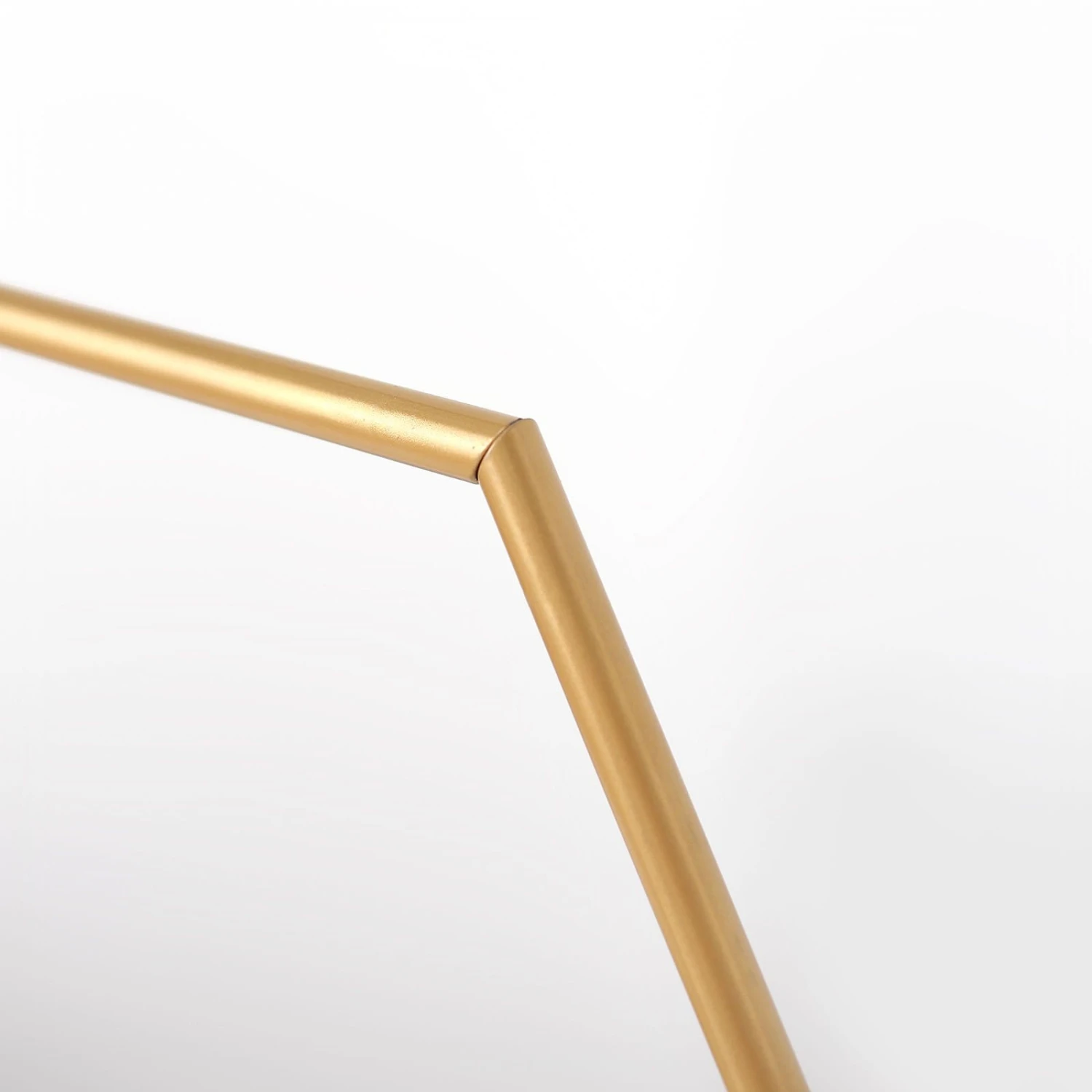 Wood With Hexagon Geometric Metal Arch Cake Display Stand - Gold 5 Wood With Hexagon Geometric Metal Arch Cake Display Stand - Gold - Image 3