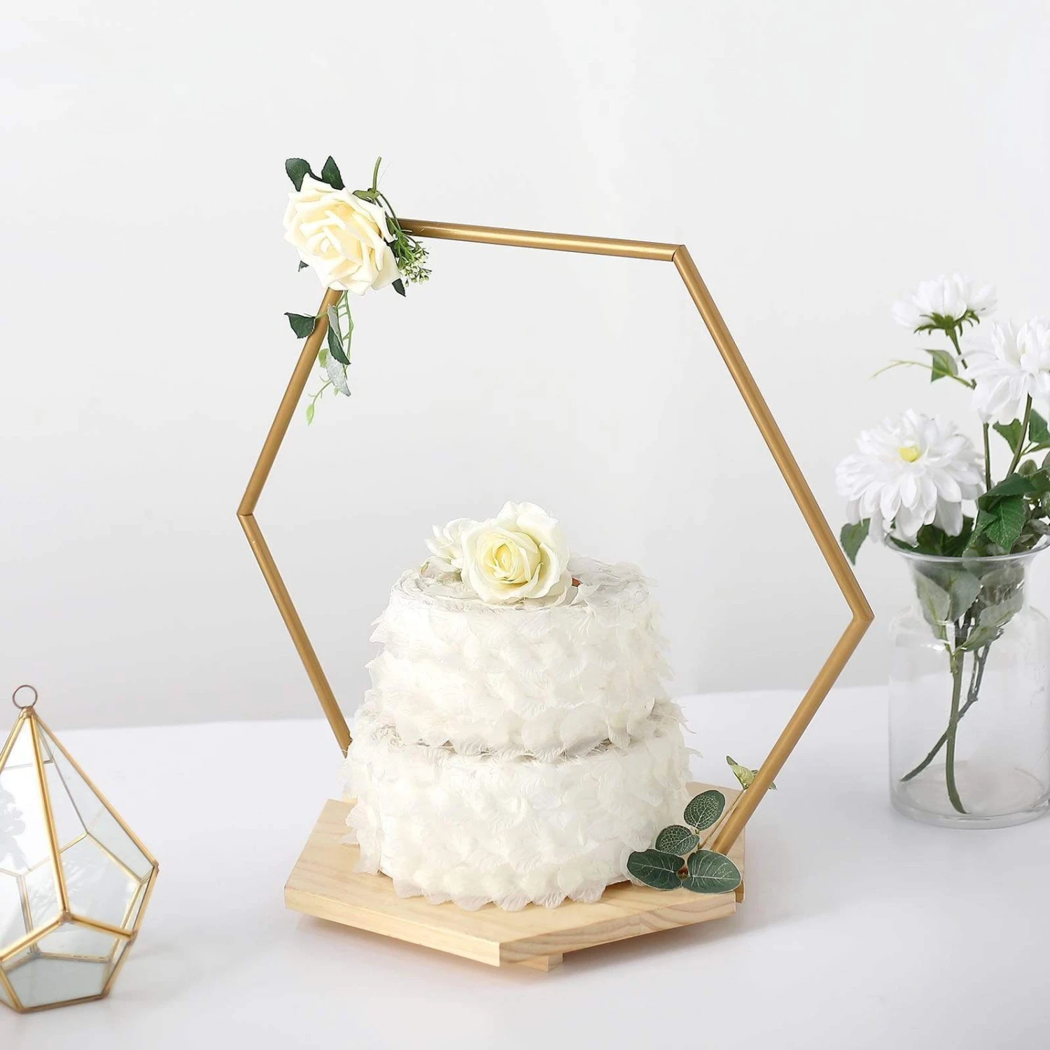 Wood With Hexagon Geometric Metal Arch Cake Display Stand - Gold 7 Wood With Hexagon Geometric Metal Arch Cake Display Stand - Gold - Image 5